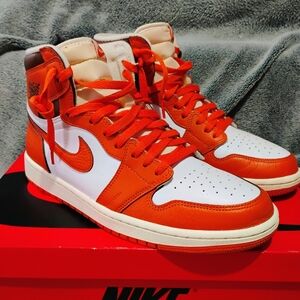 Jordan 1 Retro High OG "Starfish" VNDS OG all - Size 10M/11.5W